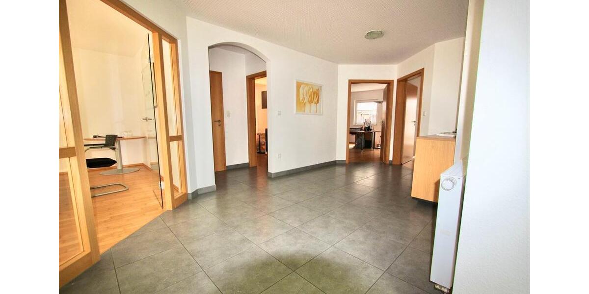 Gewerbeobjekt Bad Kissingen - 1.350&euro; | Angebot:24555945