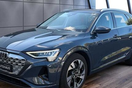 Audi Q8 e-tron 53.745 km 47.850 &euro; Schweinfurt 97424