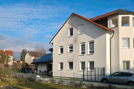 Haus Niederwerrn - 12 Zimmer, 380 m&sup2;, 800.000&euro; | Angebot:24514272