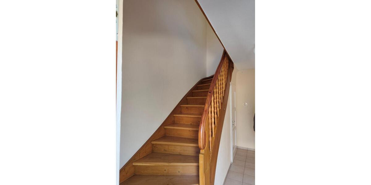 Doppelhaushälfte Euerbach - 6 Zimmer, 84 m&sup2;, 220.000&euro; | Angebot:26049173