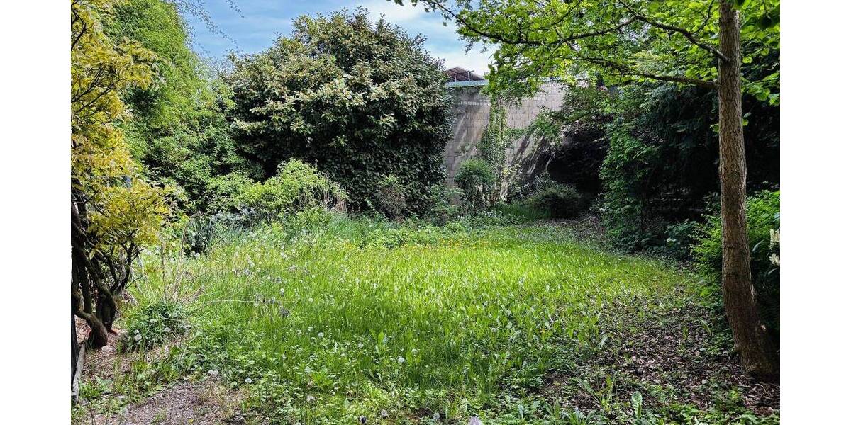 Einfamilienhaus Hofheim - 1 Zimmer, 280 m&sup2;, 340.000&euro; | Angebot:26930536
