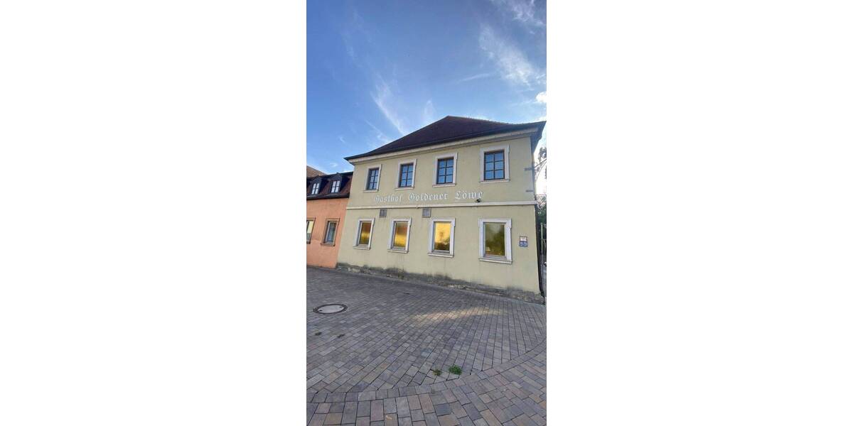 Einfamilienhaus Volkach - 9 Zimmer, 415.000&euro; | Angebot:25771722