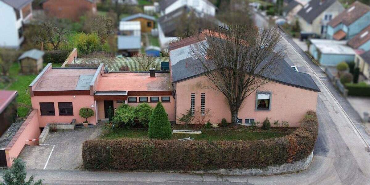 Mehrfamilienhaus, Wohnhaus Ebrach - 1 Zimmer, 222 m&sup2;, 340.000&euro; | Angebot:25665036