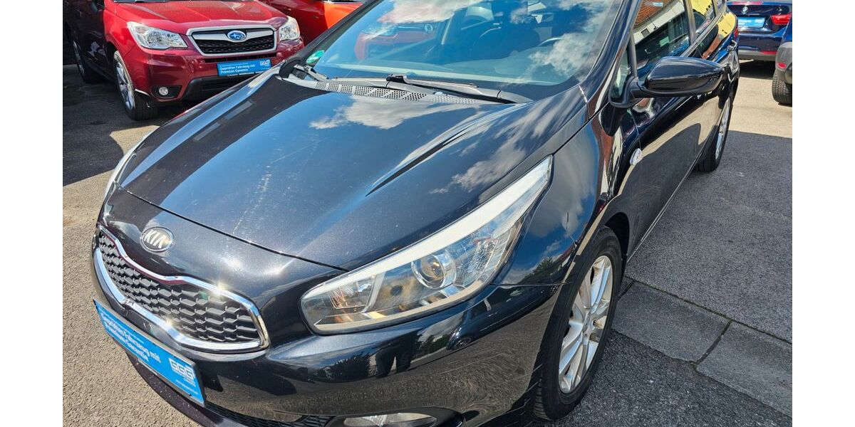 Kia ceed / Ceed 118.000 km 6.999 &euro; Knetzgau 97478