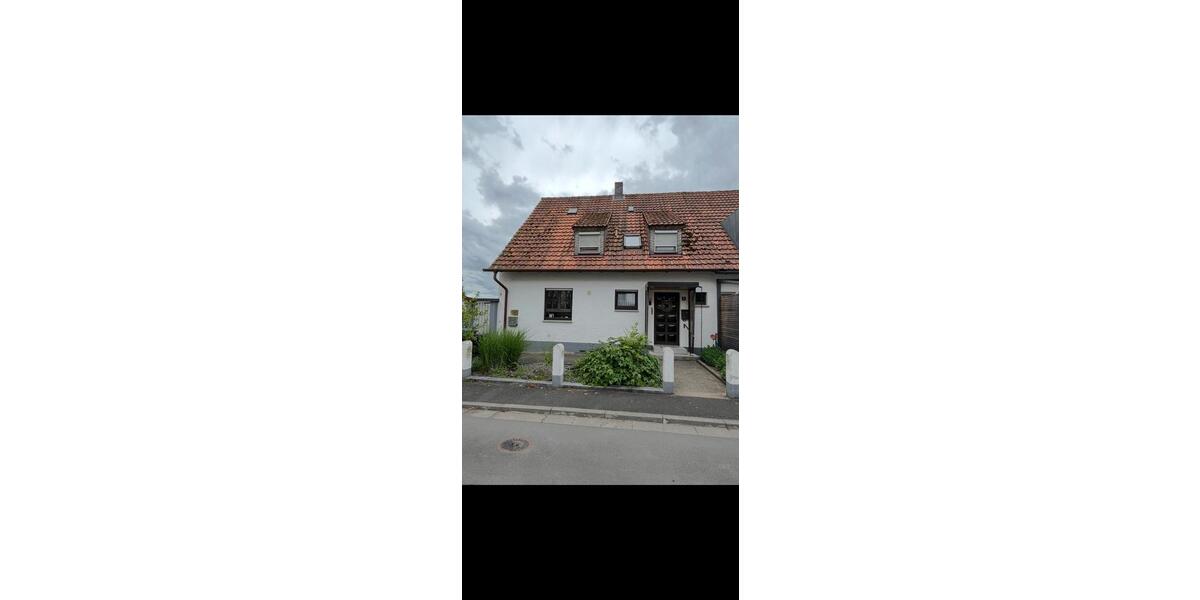 Doppelhaushälfte Euerbach - 9 Zimmer, 140 m&sup2;, 329.000&euro; | Angebot:26964820