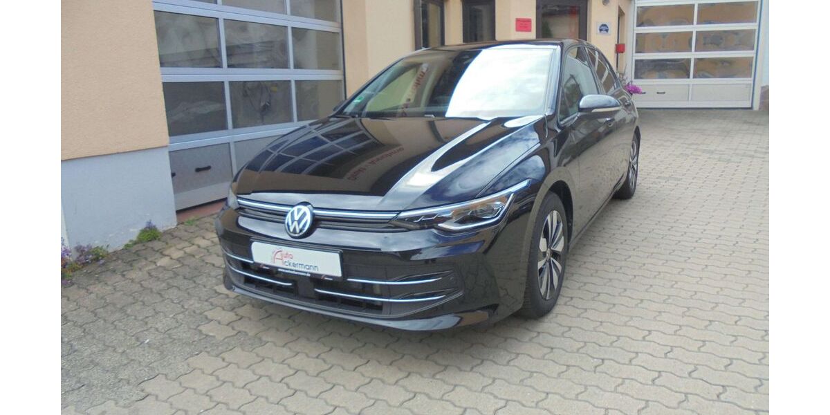 VW Golf 25.700 km 25.900 &euro; Hausen 97262