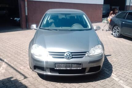 VW Golf 270.000 km 2.400 &euro; Rimpar 97222