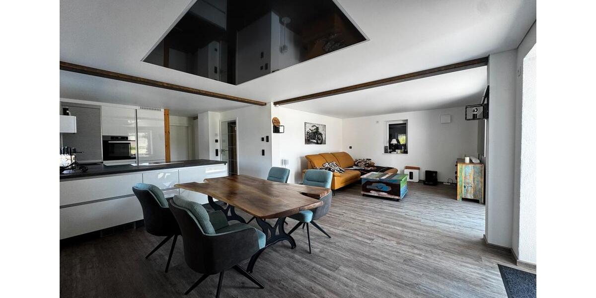 Einfamilienhaus Sulzfeld - 499.000&euro; | Angebot:25452857