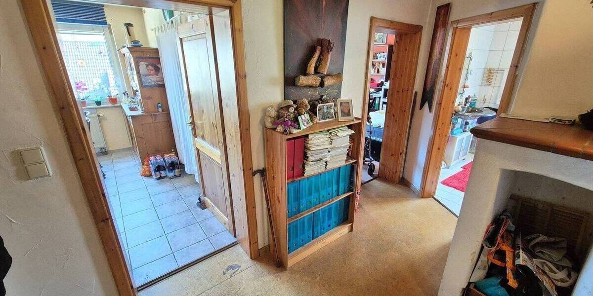 Mehrfamilienhaus, Wohnhaus Sulzthal - 6 Zimmer, 168 m&sup2;, 215.000&euro; | Angebot:26036802