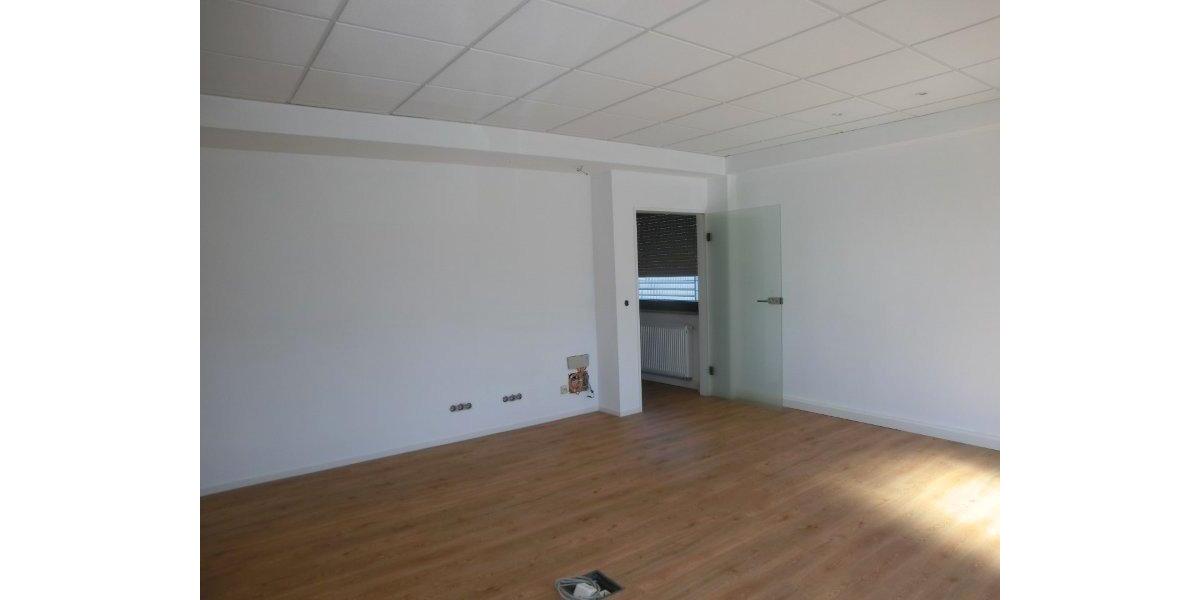 Gewerbeobjekt Werneck - 860&euro; | Angebot:26073698