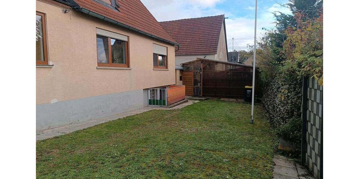 Einfamilienhaus Werneck - 8 Zimmer, 170 m&sup2;, 300.000&euro; | Angebot:26638488