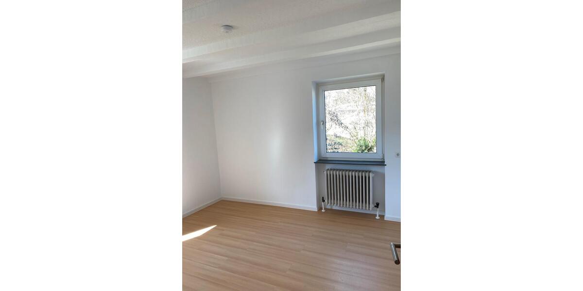 Etagenwohnung Rimpar - 3 Zimmer, 83 m&sup2;, 1.150&euro; | Angebot:25972976