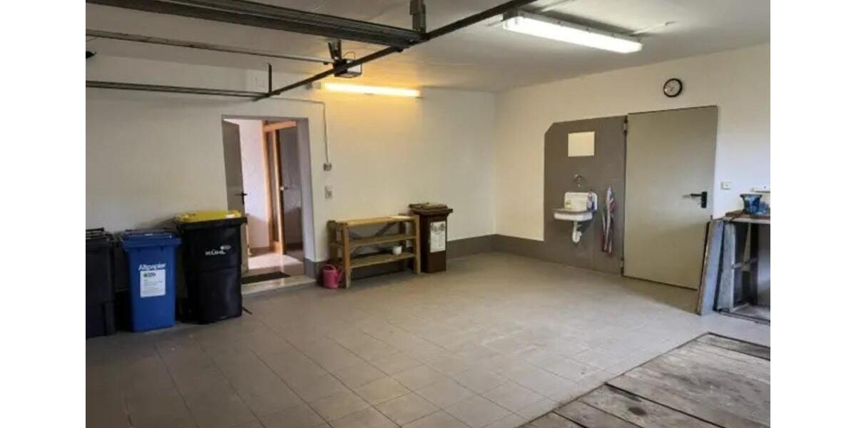 Einfamilienhaus Dettelbach - 8 Zimmer, 266 m&sup2;, 550.000&euro; | Angebot:24693796