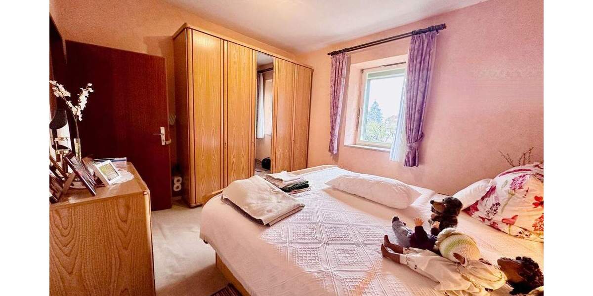 Einfamilienhaus Werneck - 4 Zimmer, 104 m&sup2;, 159.000&euro; | Angebot:25698503