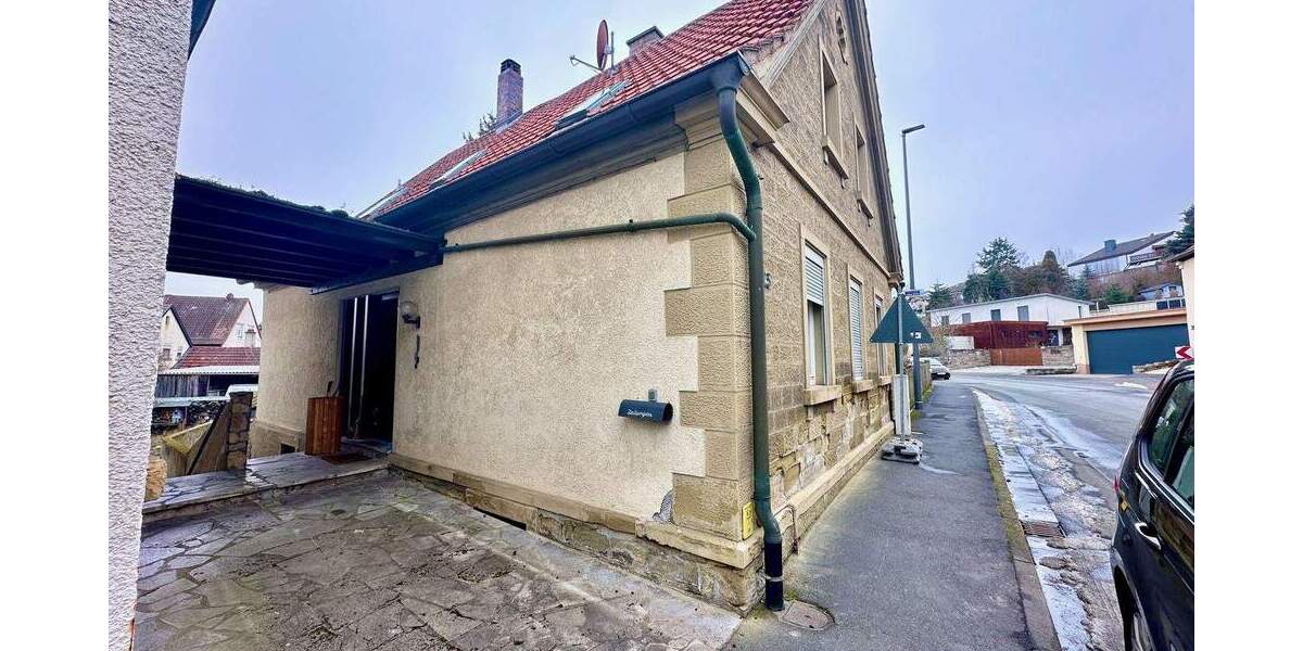 Einfamilienhaus Werneck - 4 Zimmer, 104 m&sup2;, 159.000&euro; | Angebot:25698503