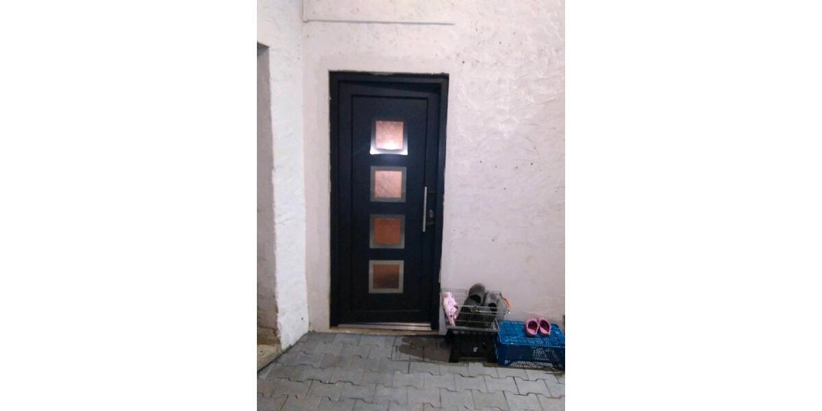 Einfamilienhaus Haßfurt - 7.5 Zimmer, 150 m&sup2;, 185.000&euro; | Angebot:25382606