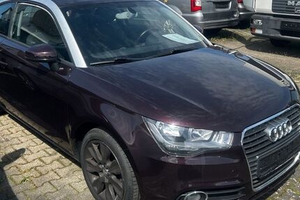 Audi A1 163.300 km 5.450 &euro; Niederlauer 97618