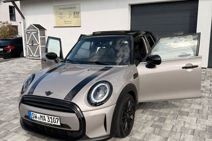 Mini Cooper 49.999 km 20.900 &euro; Wasserlosen 97535