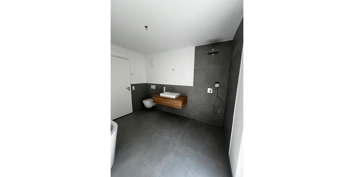 Erdgeschoßwohnung Schweinfurt Bellevue - 4 Zimmer, 103 m&sup2;, 1.395&euro; | Angebot:26661519
