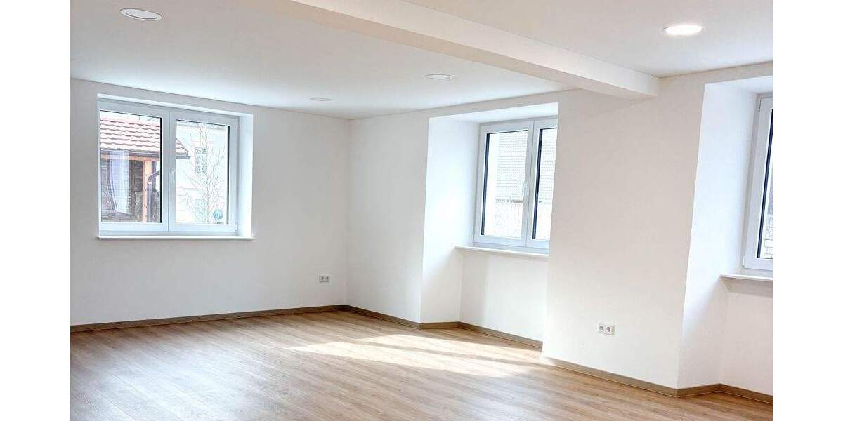 Etagenwohnung Estenfeld - 3 Zimmer, 103 m&sup2;, 1.235&euro; | Angebot:25731313