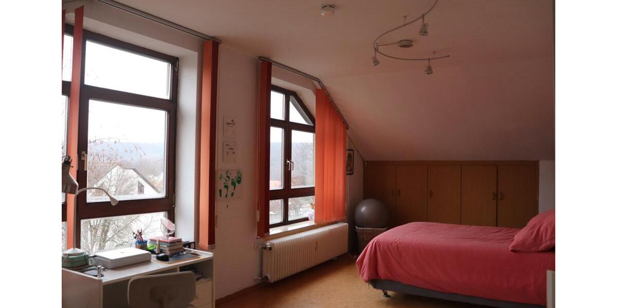 Maisonettenwohnung Schweinfurt Haardt - 4.5 Zimmer, 134 m&sup2;, 398.000&euro; | Angebot:26084577