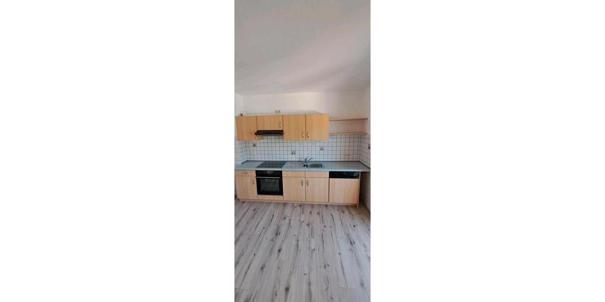 Erdgeschoßwohnung Bad Bocklet - 3 Zimmer, 85 m&sup2;, 680&euro; | Angebot:26034248