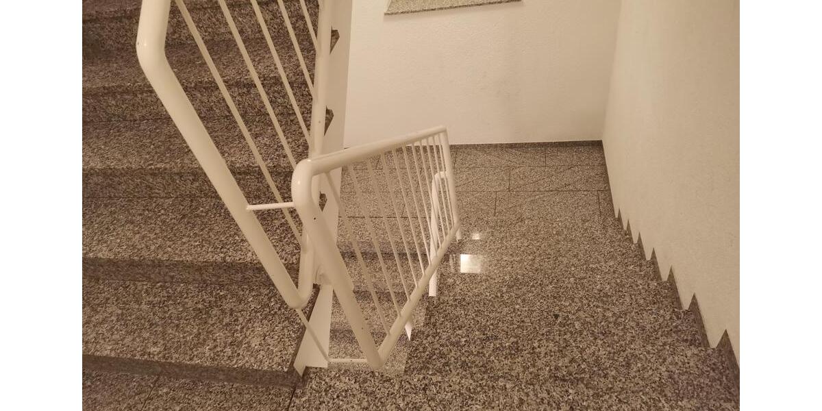 Etagenwohnung Schweinfurt Gartenstadt - 2 Zimmer, 67 m&sup2;, 945&euro; | Angebot:25627041