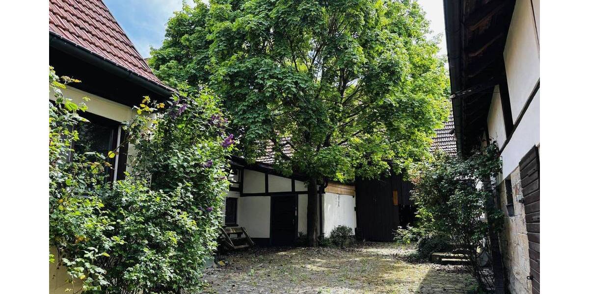 Einfamilienhaus Hofheim - 1 Zimmer, 280 m&sup2;, 340.000&euro; | Angebot:26930536