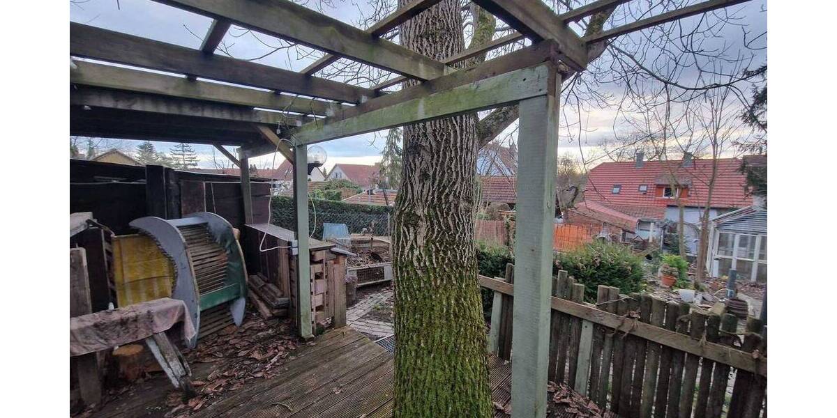 Einfamilienhaus Niederwerrn - 6 Zimmer, 129 m&sup2;, 250.000&euro; | Angebot:25664866