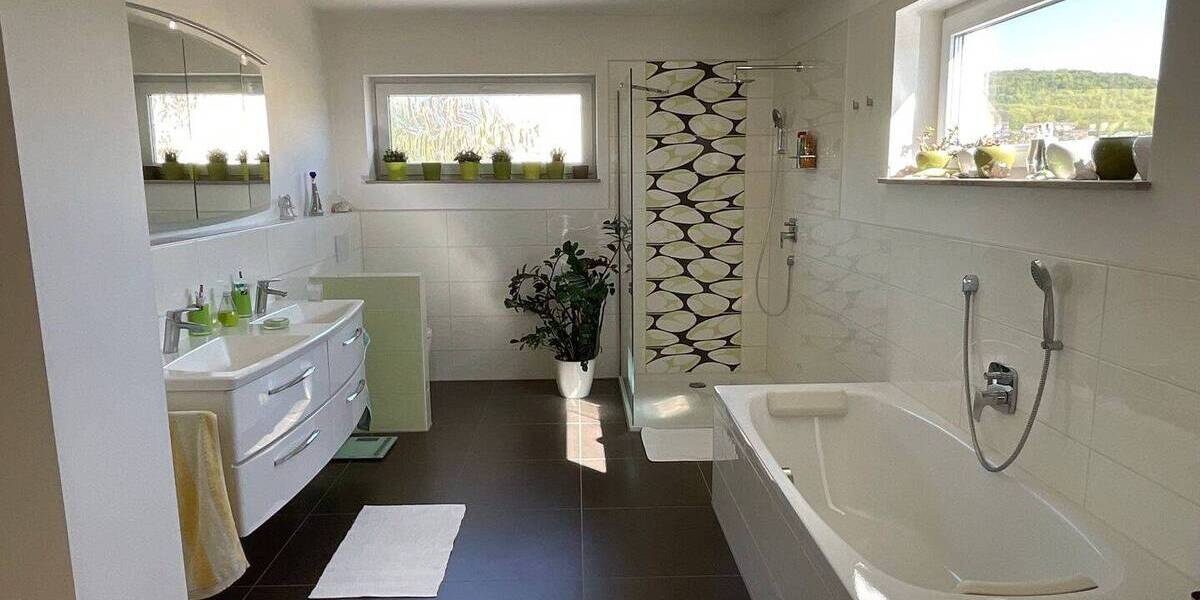 Einfamilienhaus Bad Kissingen Garitz - 6 Zimmer, 193 m&sup2;, 690.000&euro; | Angebot:26804800