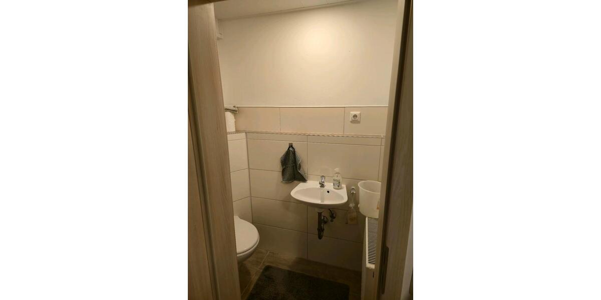 Einfamilienhaus Stadtlauringen - 5 Zimmer, 116 m&sup2;, 175.000&euro; | Angebot:25875062