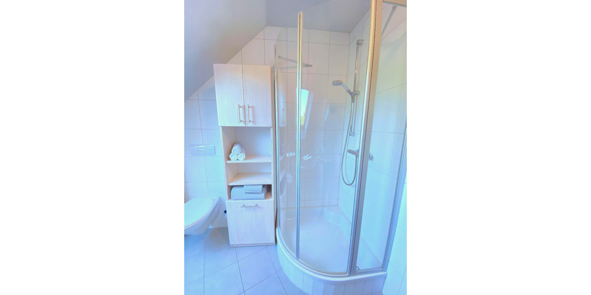 Etagenwohnung Volkach - 4 Zimmer, 115 m&sup2;, 1.250&euro; | Angebot:25639241