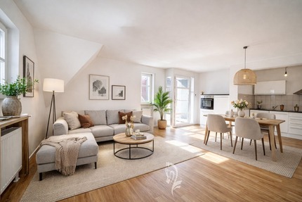 Renovierte 2,5-Zimmer-Wohnung mit Balkon, zentral und ruhig - Wohnung Haßfurt | Angebot:25542190