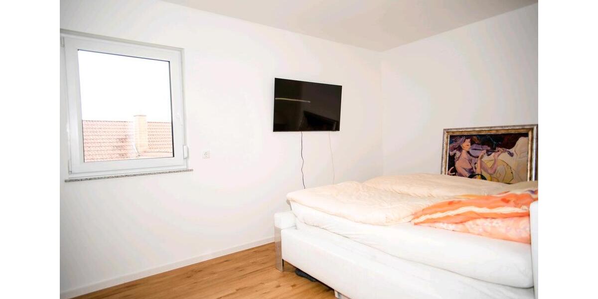 Etagenwohnung Bad Kissingen - 3 Zimmer, 89 m&sup2;, 1.170&euro; | Angebot:25402257