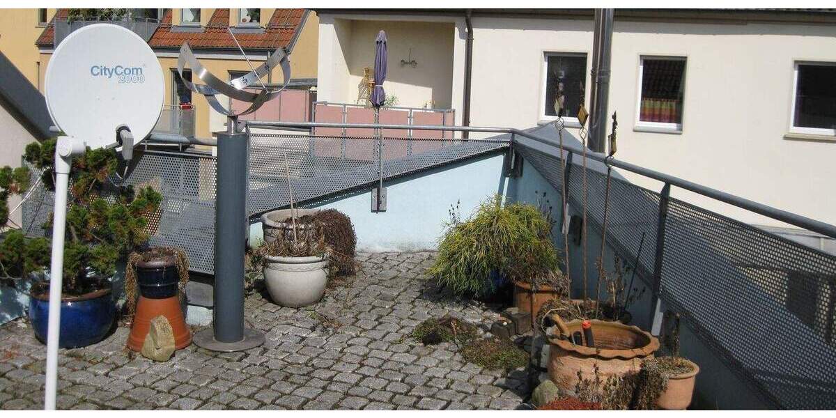 Mehrfamilienhaus, Wohnhaus Schweinfurt Musikerviertel und amerik. Siedlung - 1.100&euro; | Angebot:25770845