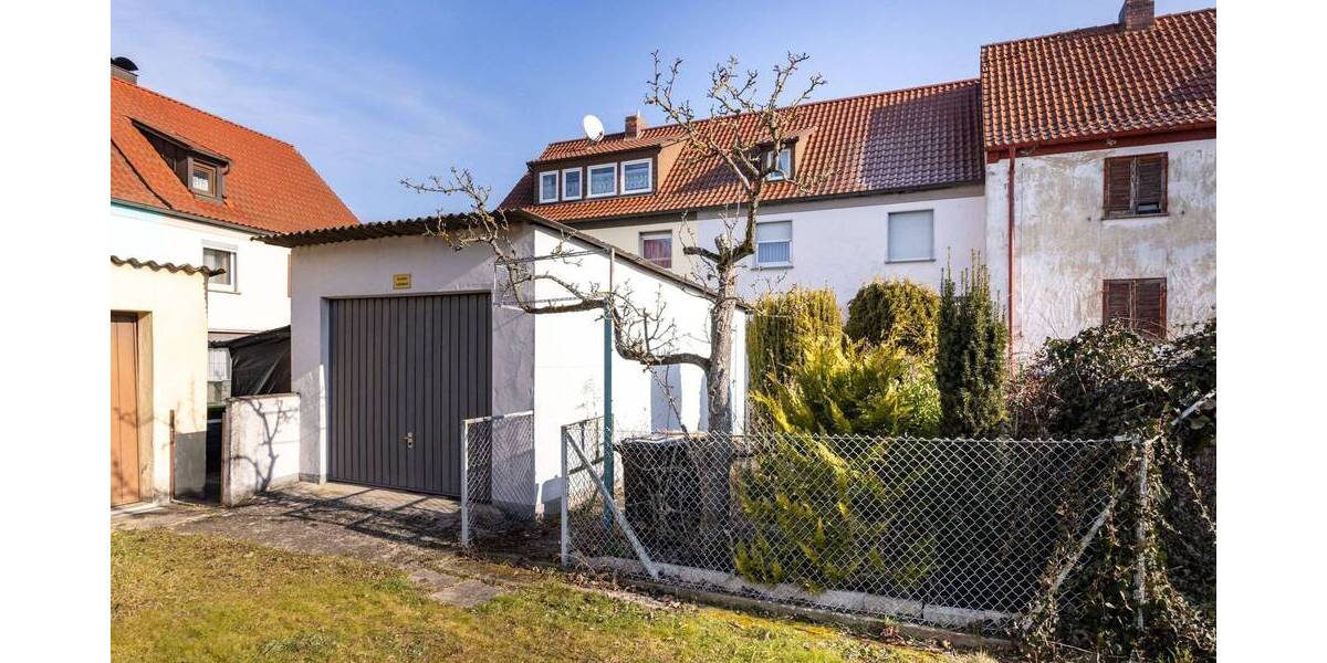 Reihenmittelhaus Sennfeld - 4 Zimmer, 115 m&sup2;, 279.990&euro; | Angebot:25768699