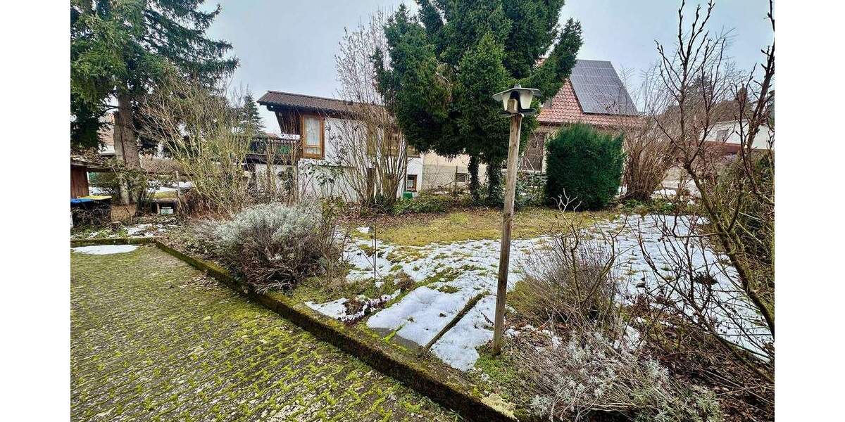 Einfamilienhaus Werneck - 4 Zimmer, 104 m&sup2;, 159.000&euro; | Angebot:25698503