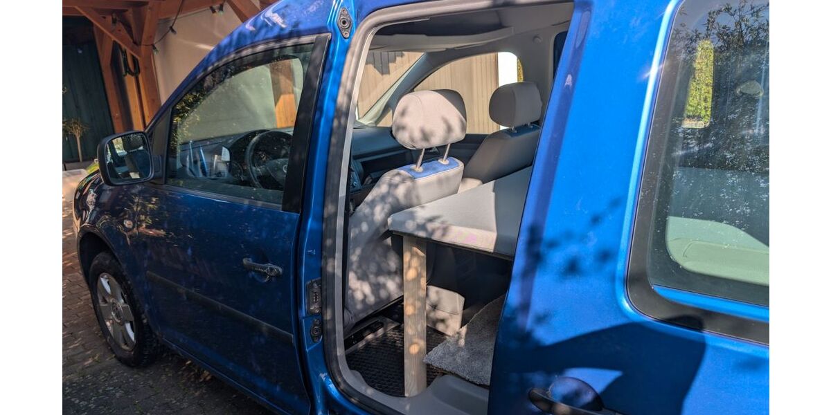 VW Caddy 242.189 km 3.600 &euro; Schweinfurt 97421