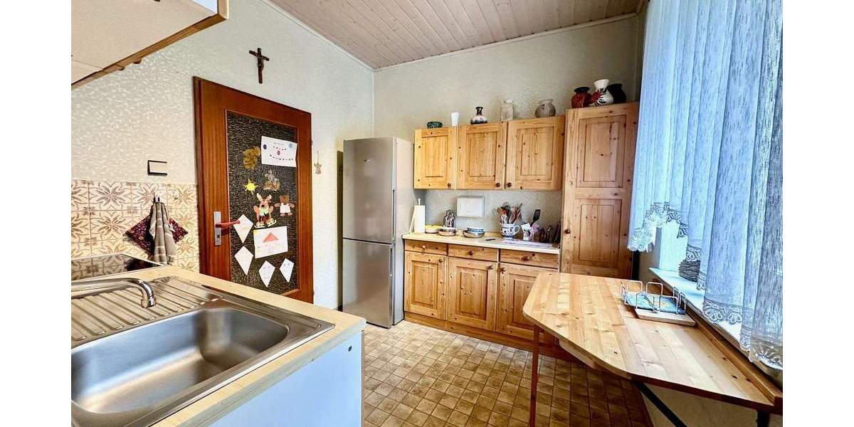 Einfamilienhaus Werneck - 4 Zimmer, 104 m&sup2;, 159.000&euro; | Angebot:25698503