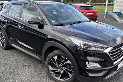 Hyundai TUCSON 78.000 km 21.490 &euro; Schwarzach am Main 97359