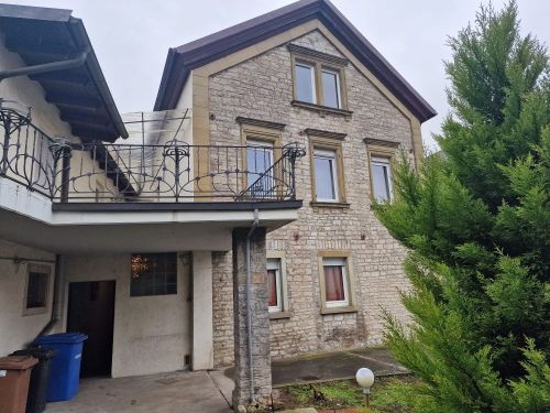 Großzügiges Einfamilienhaus mit Einliegerwohnung in 97450 Arnstein (ID 10527) - Einfamilienhaus Arnstein Arnstein , Unterfr | Angebot:21388985