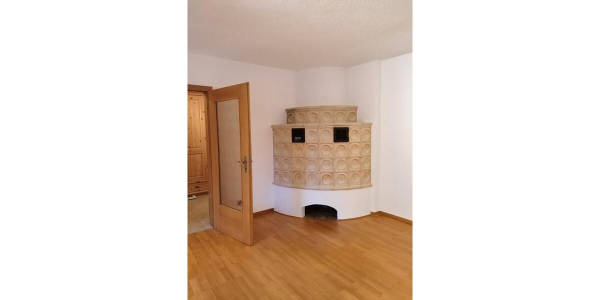 Einfamilienhaus Schweinfurt Bellevue - 2 Zimmer, 124 m&sup2;, 1.250&euro; | Angebot:26048186
