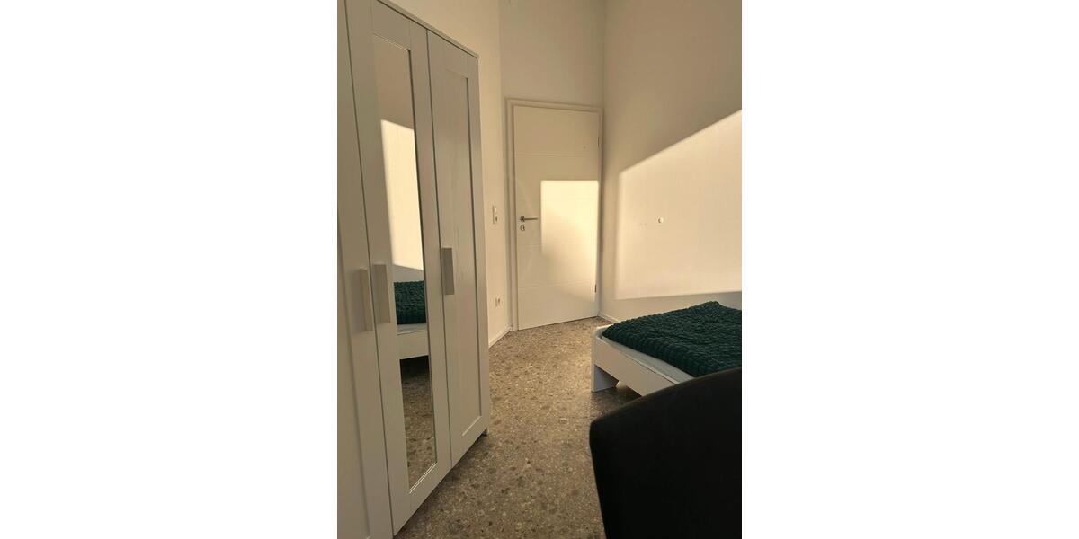 Erdgeschoßwohnung Schweinfurt Gartenstadt - 1 Zimmer, 11 m&sup2;, 420&euro; | Angebot:26312151