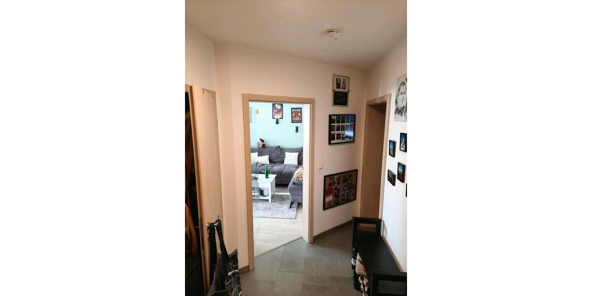 Etagenwohnung Hofheim in Unterfranken - 1 Zimmer, 61 m&sup2;, 740&euro; | Angebot:25891929