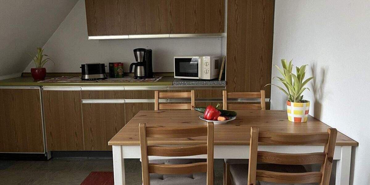 Mehrfamilienhaus, Wohnhaus Schweinfurt Hochfeld-Steinberg - 9 Zimmer, 180 m&sup2;, 380.000&euro; | Angebot:25654242