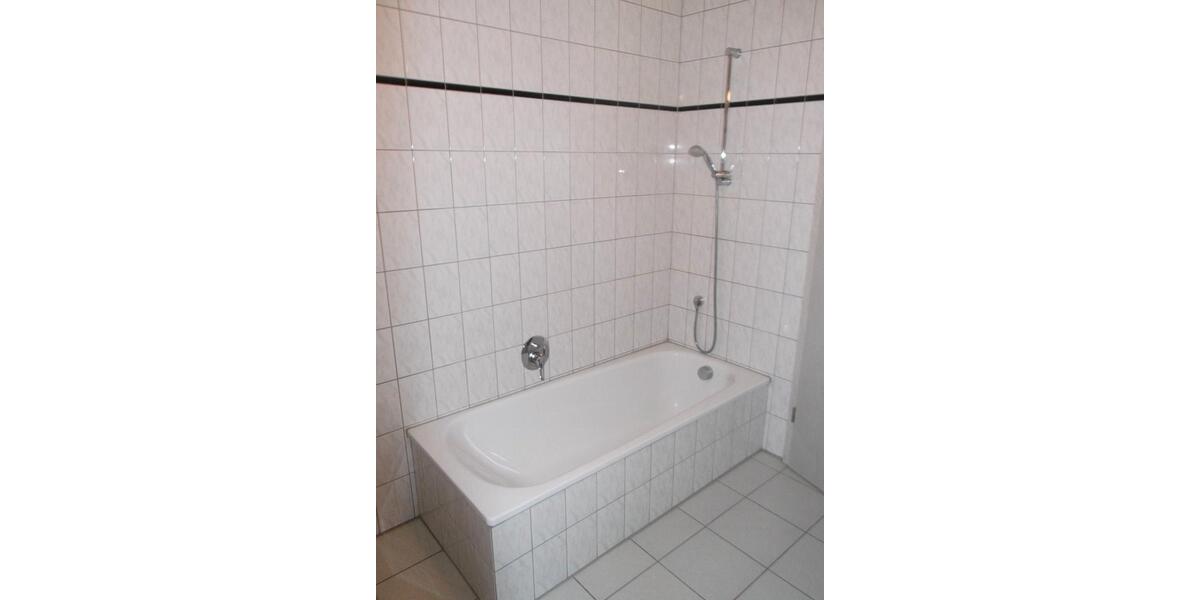 Maisonettenwohnung Hohenroth - 2 Zimmer, 98 m&sup2;, 620&euro; | Angebot:26045117