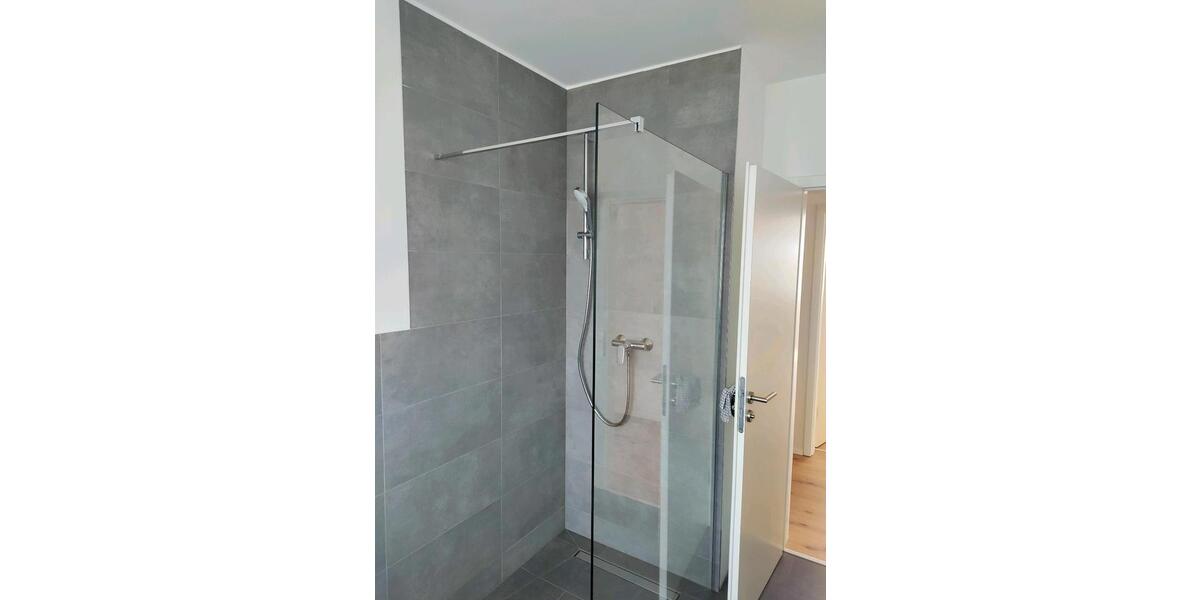 Dachgeschoßwohnung Dettelbach - 2.5 Zimmer, 83 m&sup2;, 950&euro; | Angebot:25516228