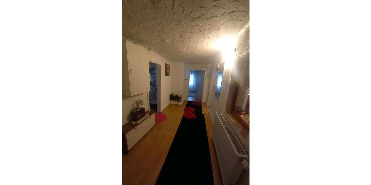 Einfamilienhaus Haßfurt - 7.5 Zimmer, 150 m&sup2;, 185.000&euro; | Angebot:25382606