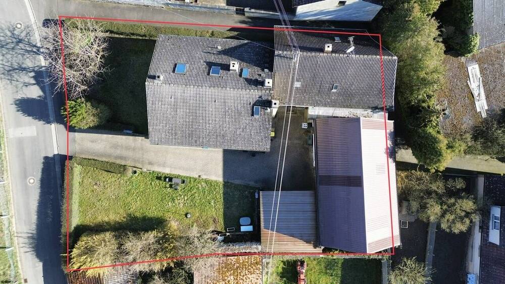 Mehrfamilienhaus, Wohnhaus Hofheim Eichelsdorf - 7 Zimmer, 210 m&sup2;, 220.000&euro; | Angebot:26475693