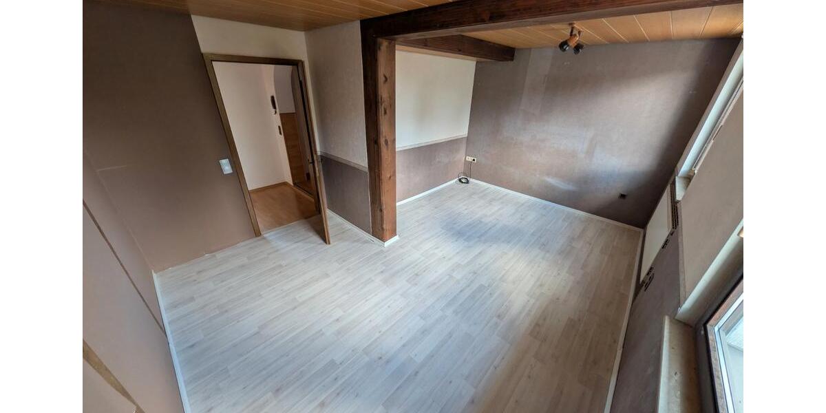 Mehrfamilienhaus, Wohnhaus Stadtlauringen - 250.000&euro; | Angebot:25962349